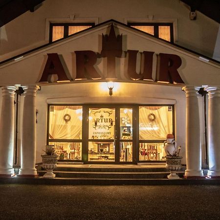 Hotel Artur Освенцим Экстерьер фото